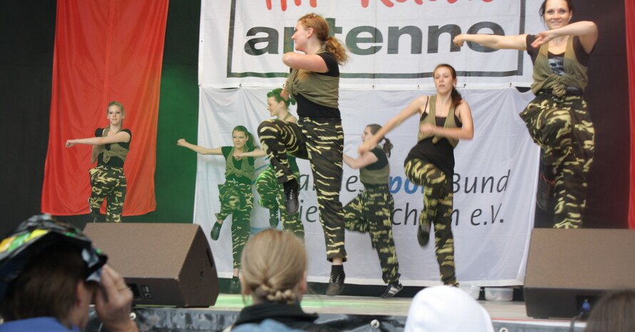 Tanzgruppe "Randevu" vom Stützpunktverein Lüneburger SV