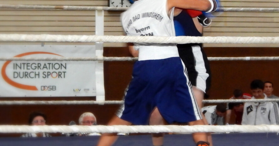 30 Boxer traten beim Turnier in Öhringen in den Ring (Bild LSV)